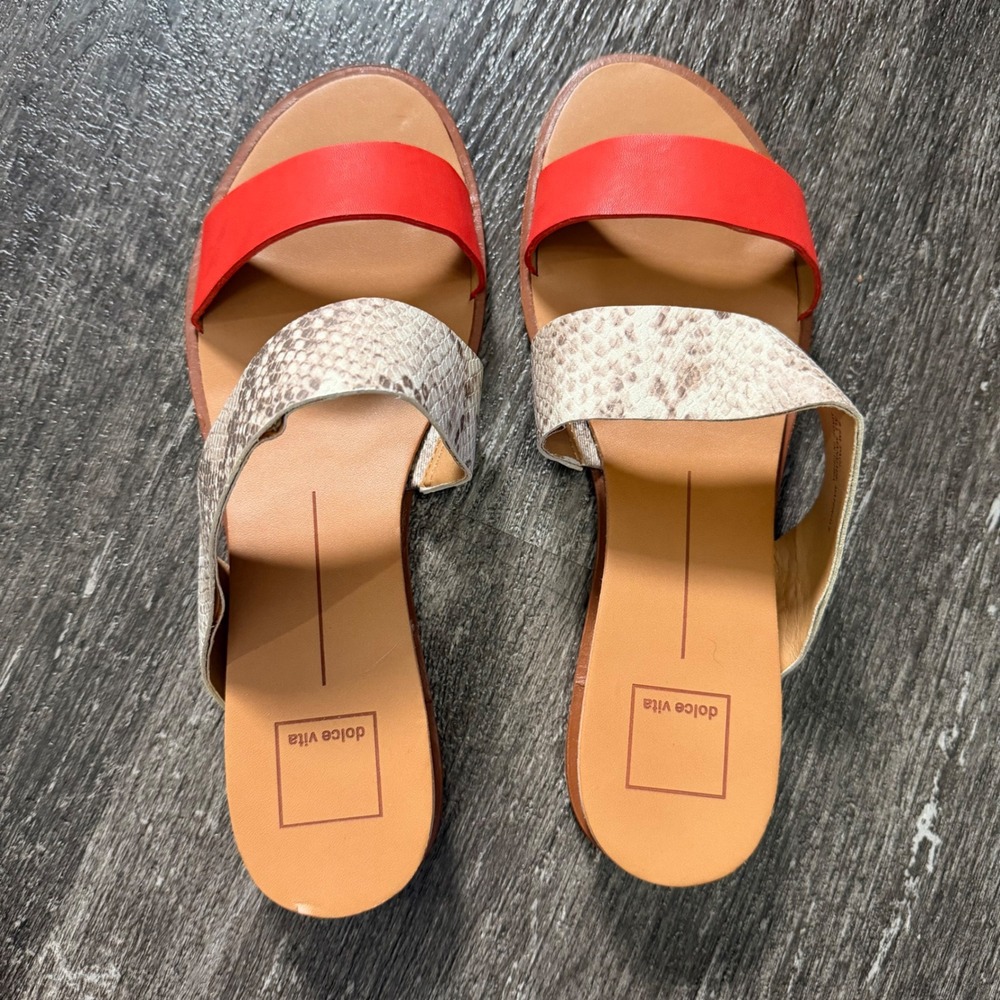 Dolce Vita Paci Sandals Women 9.5 Red‎ Snakeskin Print Two Strap Slide Flat Wood